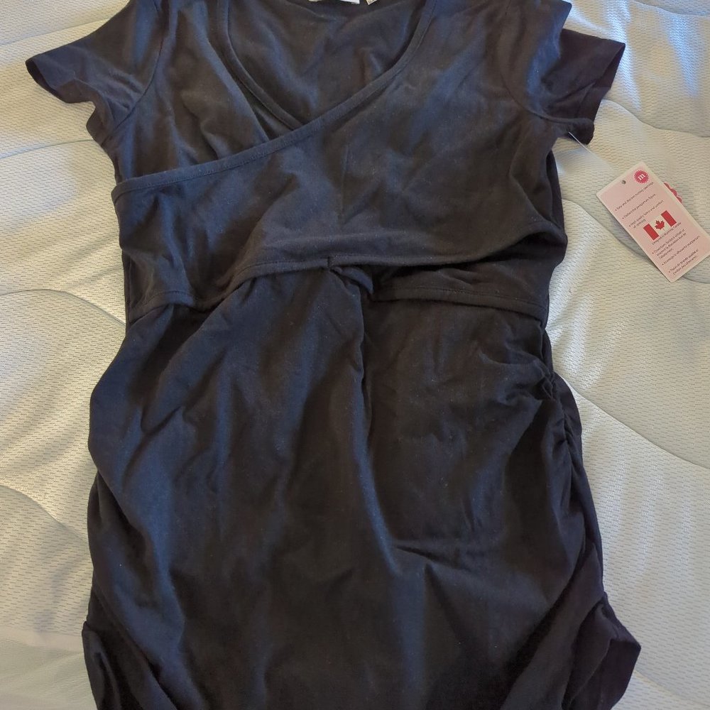 Maternity/ Nursing tops